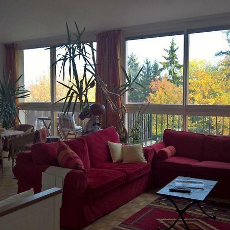 Appartement Meuble Garches Exterior photo